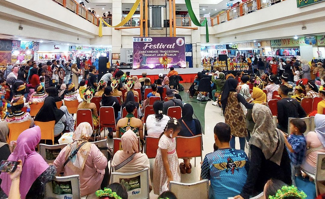 Festival Tari Kreasi Tradisional Se Jawa Timur, Disambut Antusias Peserta Dari Berbagai Daerah