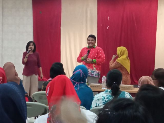 Betemu Bunda PAUD, Wakil Sekretaris DPC PDI Perjuangan Surabaya Ingatkan Pentingnya Pendidikan Karakter Bagi Anak Usia Dini