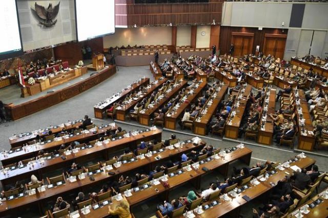 Adik Bupati Gresik dan Anak Mantan Bupati Melenggang ke Senayan, Ini Hasil Real Cout Caleg DPR RI Dapil Jatim 10