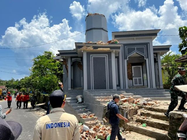 DPRD Jatim Harap Warga Bawean Bangkit Pasca Gempa