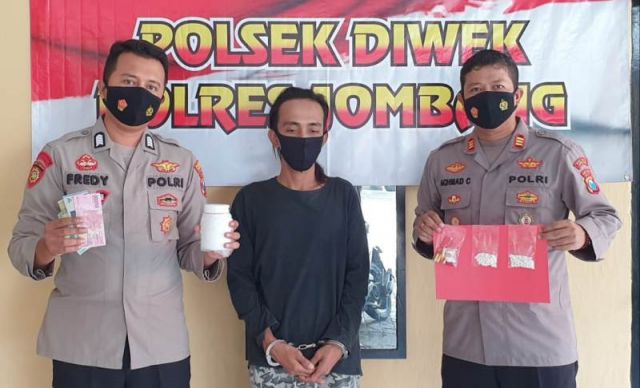 Kisah Pengedar Pil Koplo Jombang, Yoyok Bernyanyi, Soni Ditangkap