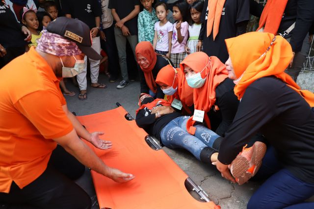 BPBD Surabaya Perkuat Pengetahuan dan Ketangguhan Masyarakat Lewat Simulasi Kebencanaan
