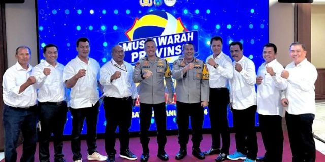 Kapolda Jatim Irjen Pol Imam Sugianto Terpilih Jadi Ketua PBVSI Jawa Timur