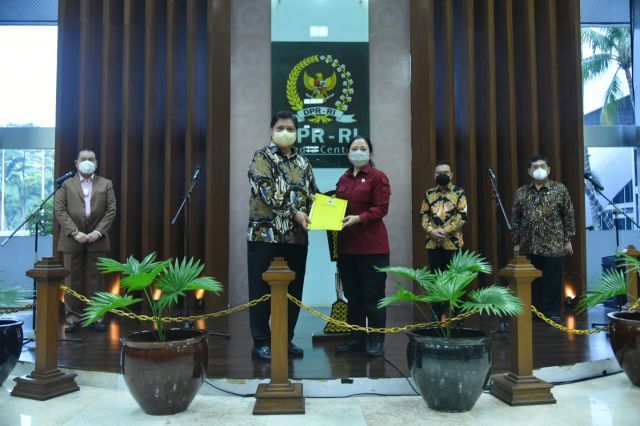 Puan Terima Surat Pergantian Azis Syamsuddin ke Lodewijk Paulus sebagai Wakil Ketua DPR