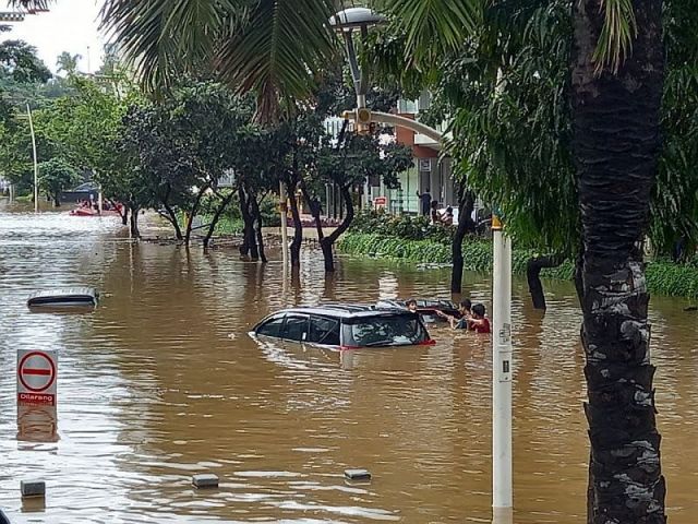 BMKG: 5 Provinsi Siaga Banjir pada 22-23 Februari, Termasuk Jatim