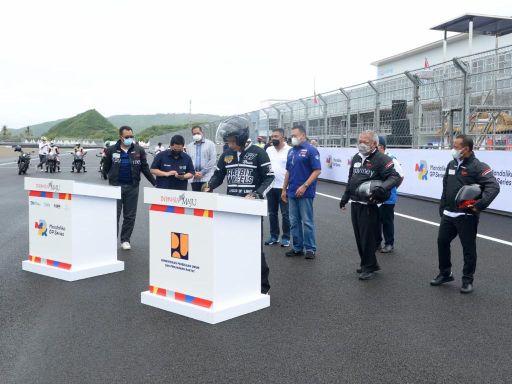 Menparekraf Sandiaga Yakini MotoGP Indonesia 2022 Geliatkan UMKM di NTB